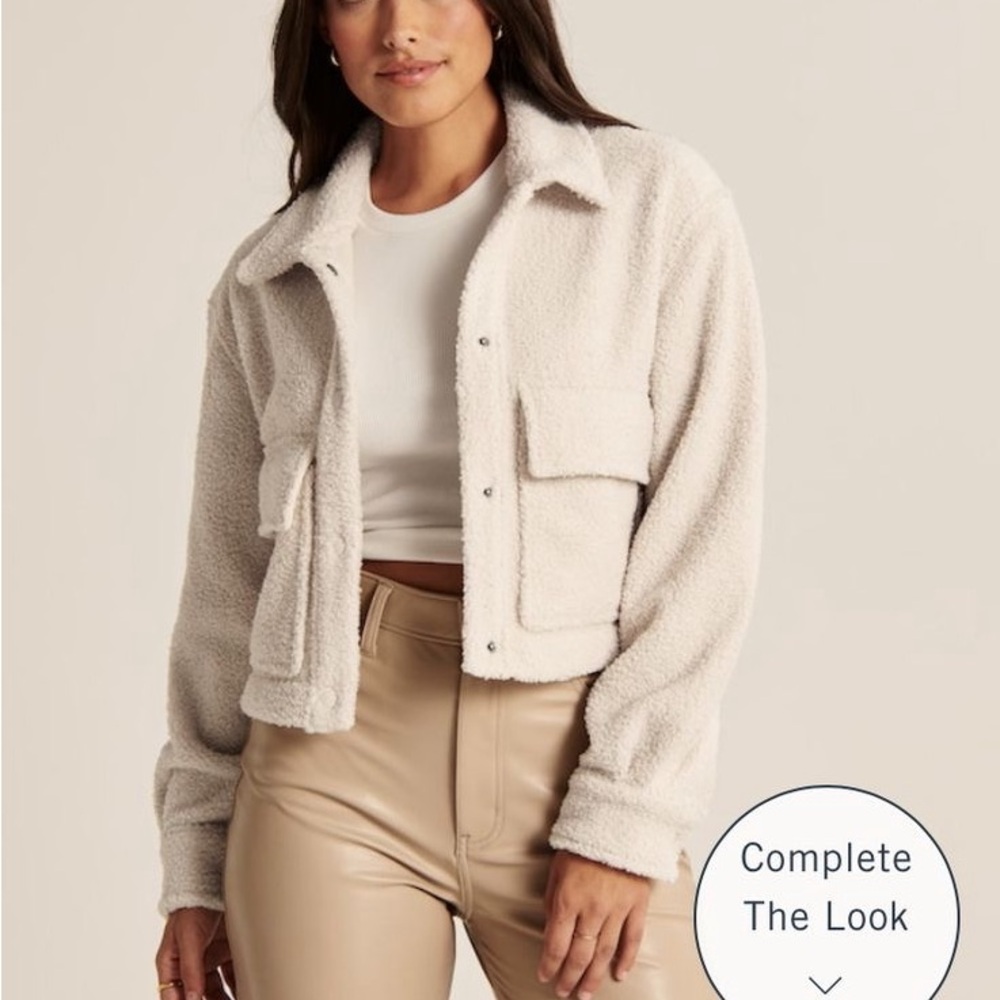 Abercrombie & Fitch Beige Outerwear